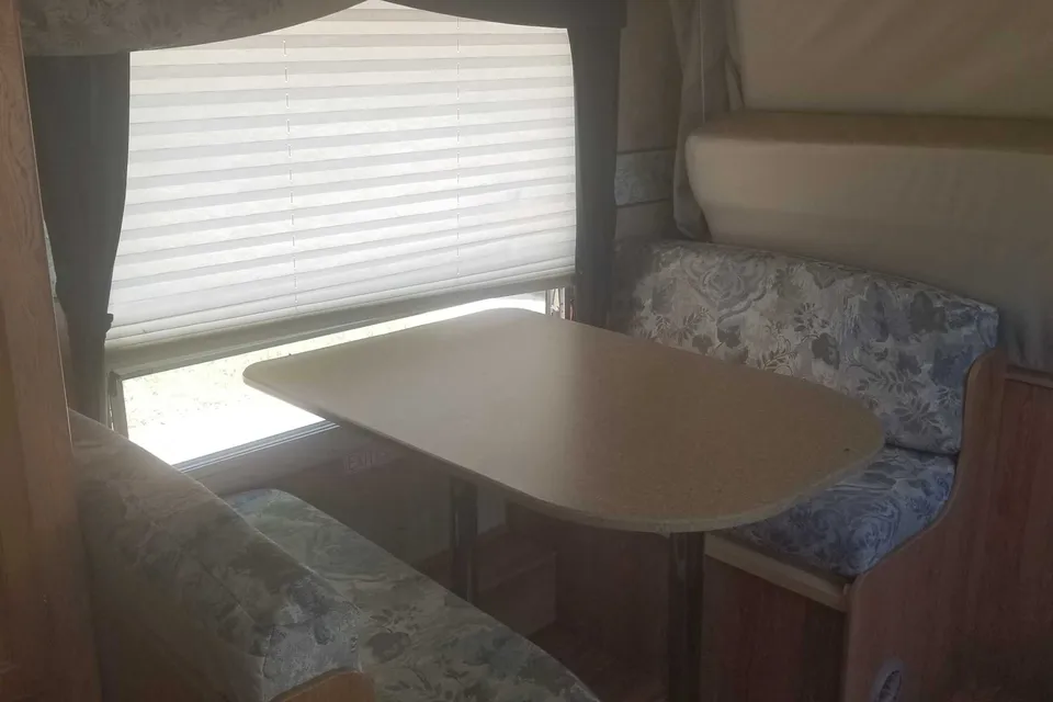 Jayco Jayfeather 232 EXP Hybrid