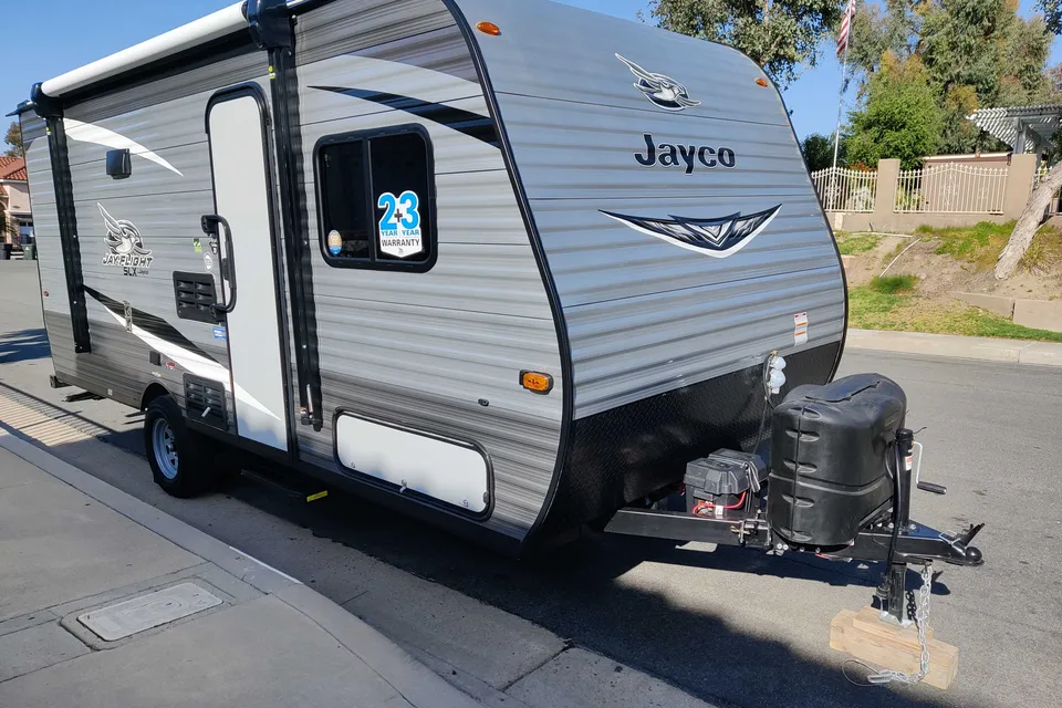Dennis's Jayco Jayflight SLX-7 174BH
