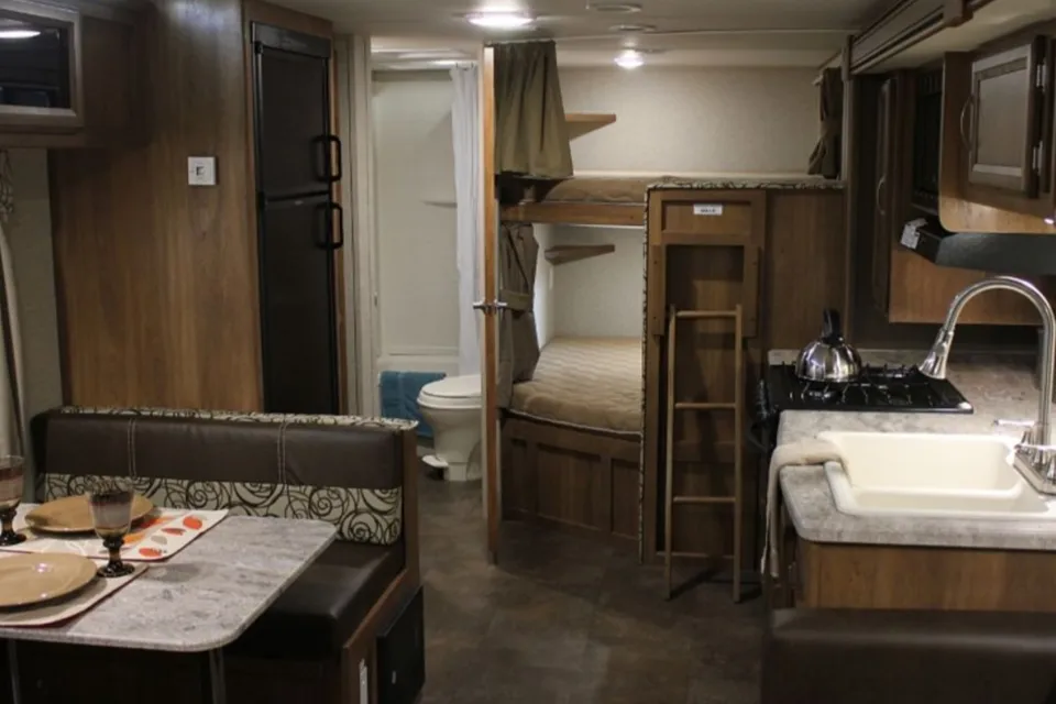 Happy Glamper RV Rental