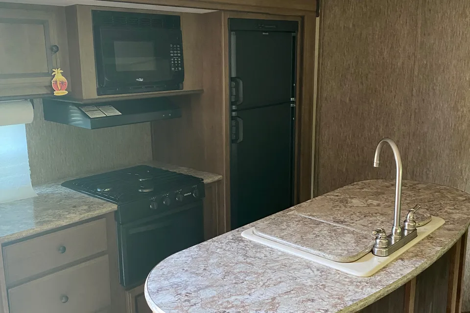 Cruiser Rv Corp Shadow cruiser Travel Trailer