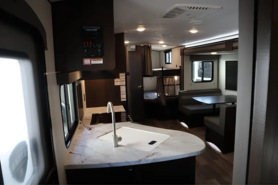 Jeremy's Keystone Springdale 282bh Travel Trailer
