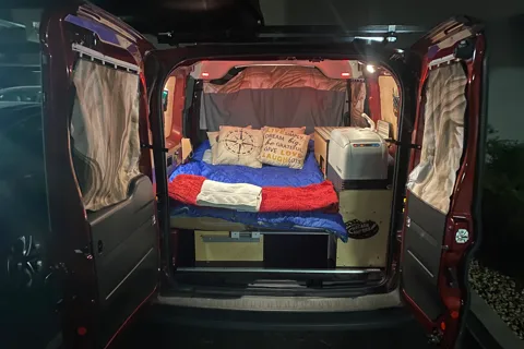 Amazing Camper Van! Fully Stocked & Cozy Adventures with “Rooster”