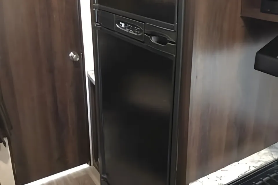 Justin's Jayco SLX 264 BHW Travel Trailer