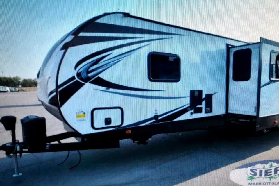 Mark's North Trail 33BUDS Travel Trailer