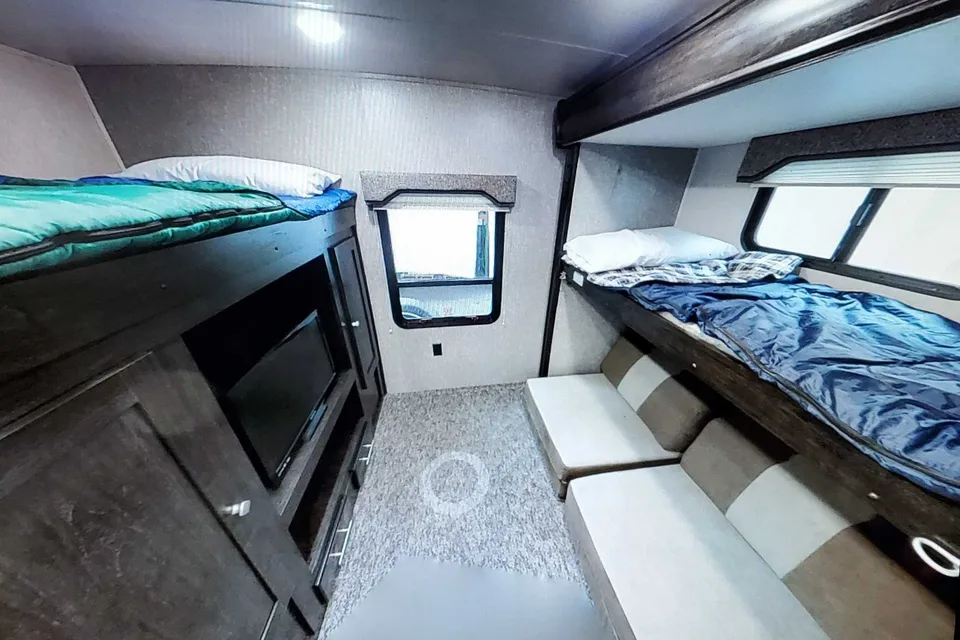 Mark's North Trail 33BUDS Travel Trailer