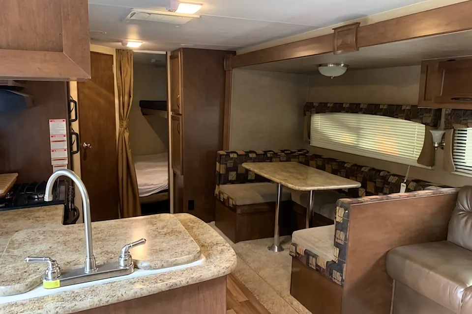 Daniel's Northland 28 DBSS Travel Trailer