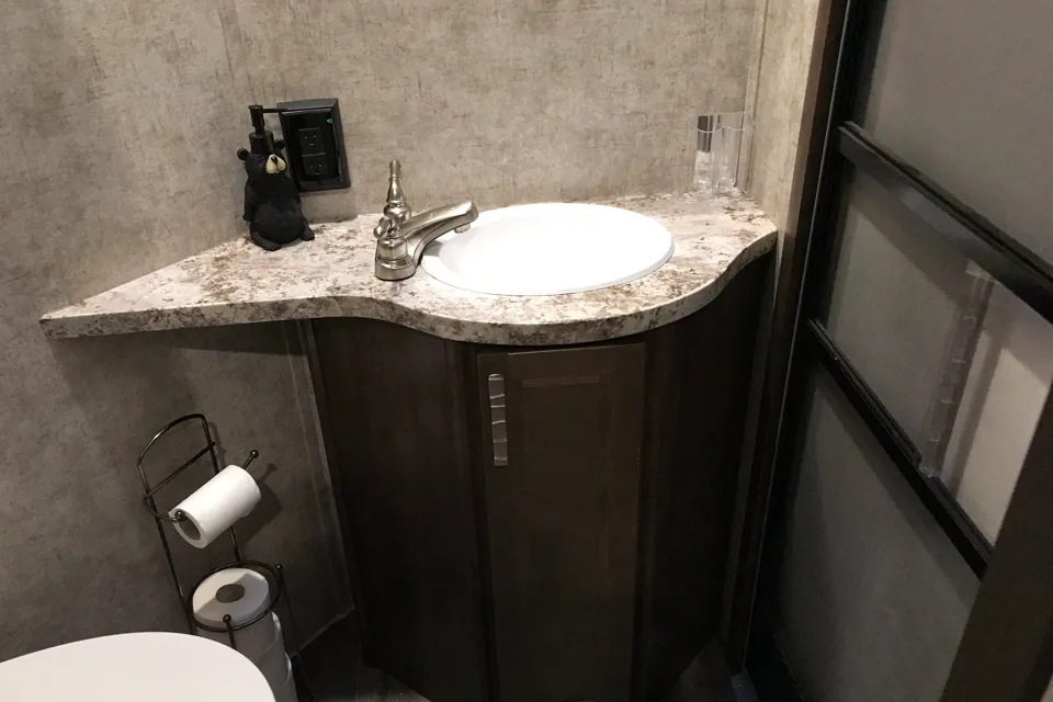 Highland Ridge Open Range 3X427BHS Fifth Wheel with Optional Wi-Fi