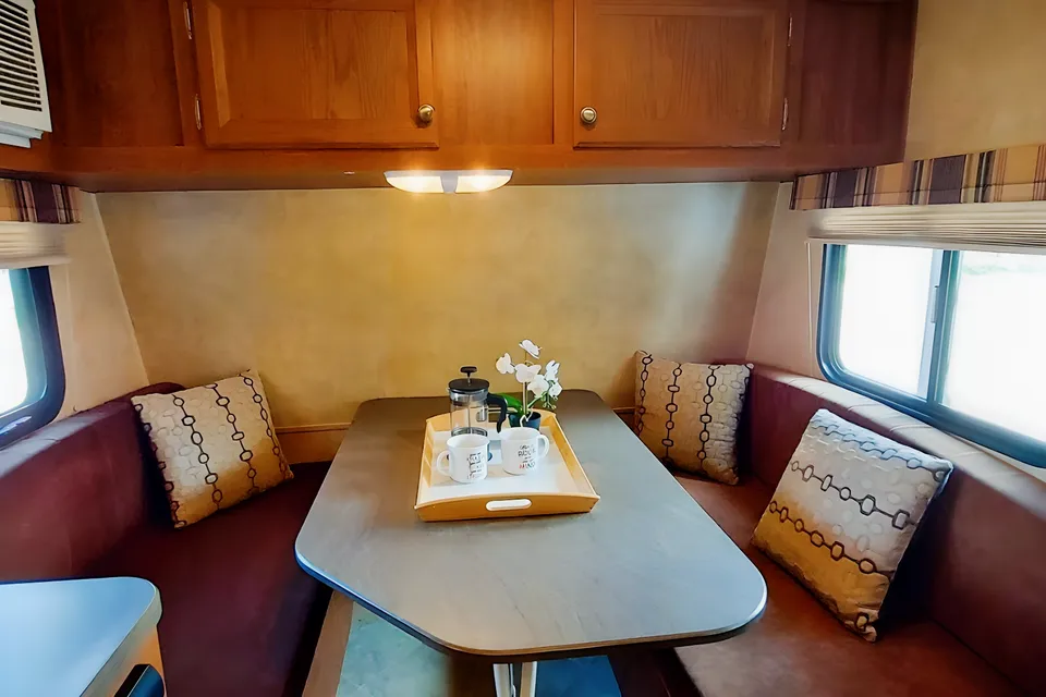 NEW ADVENTURE BECKONS - Jayco Travel Trailer *SUV/MINIVAN towable, under 3500lbs*