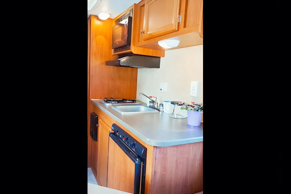 NEW ADVENTURE BECKONS - Jayco Travel Trailer *SUV/MINIVAN towable, under 3500lbs*