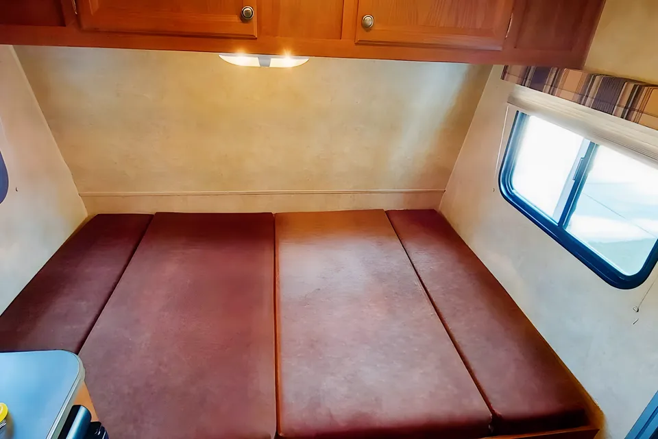 NEW ADVENTURE BECKONS - Jayco Travel Trailer *SUV/MINIVAN towable, under 3500lbs*