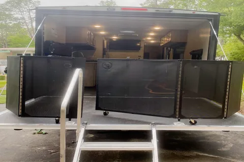 Robert's Coachmen Adrenaline  Toy Hauler