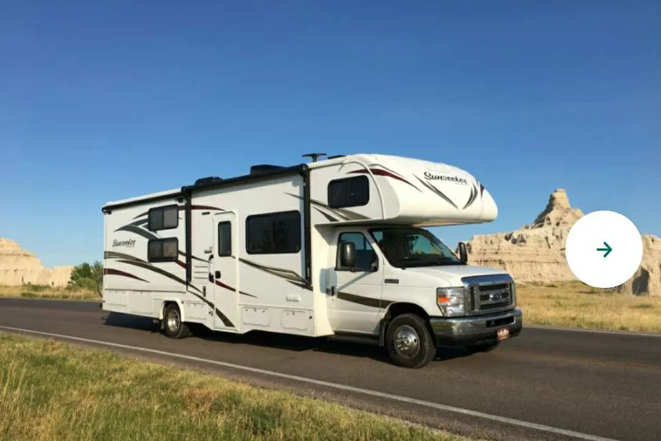 Bella-Sleep 8 - 10 2018 Forest River Sunseeker RV