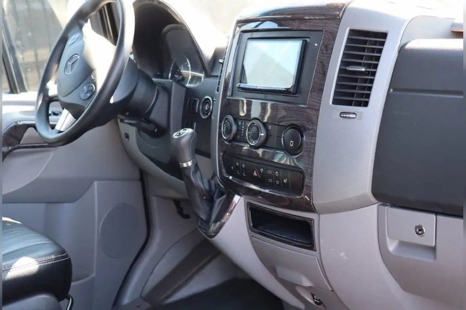 2016 Mercedes Airstream Interstate Lounge EXT