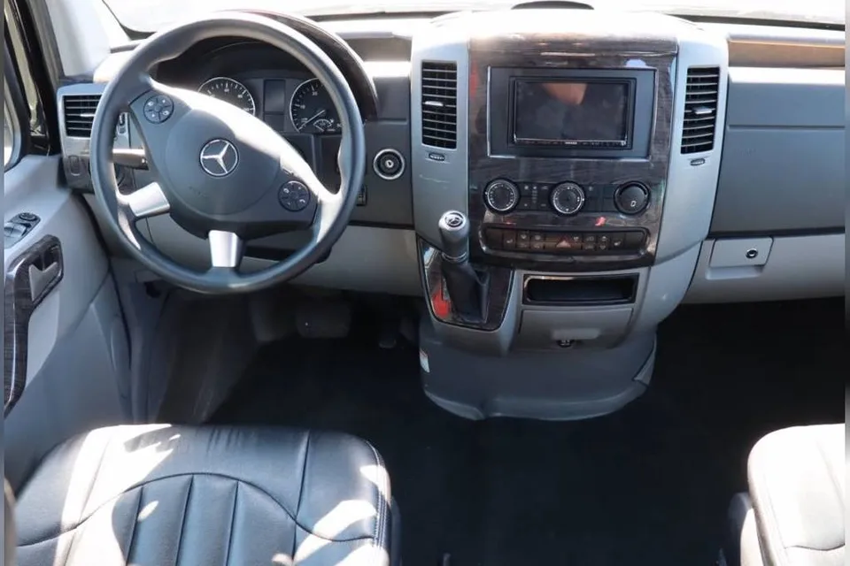 2016 Mercedes Airstream Interstate Lounge EXT