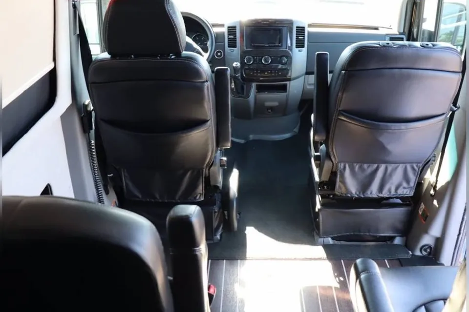 2016 Mercedes Airstream Interstate Lounge EXT