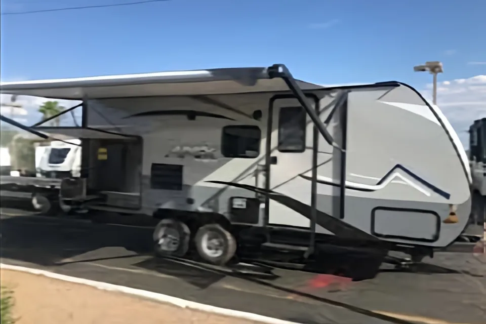 Beautiful Apex trailer for rent