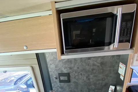 Hymer Aktiv 2.0 Class B-4 sleeps( new updating 08/18/26)