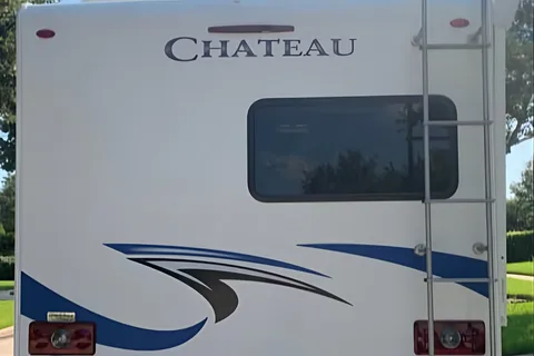 RV Trippin - "Theodore" - Thor Chateau