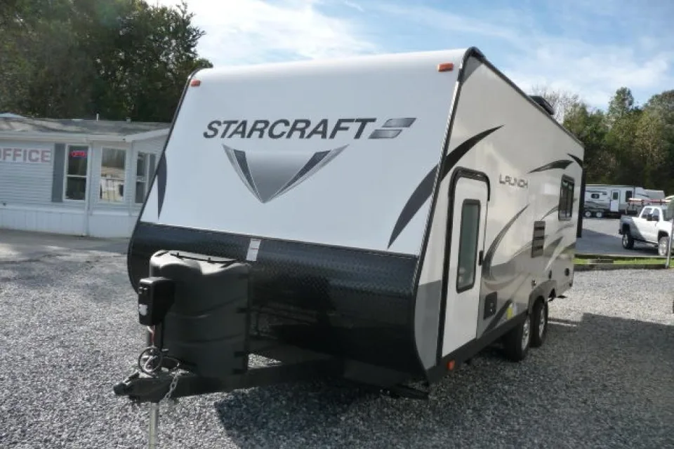 Starcraft Launch Outfitter 20BHS