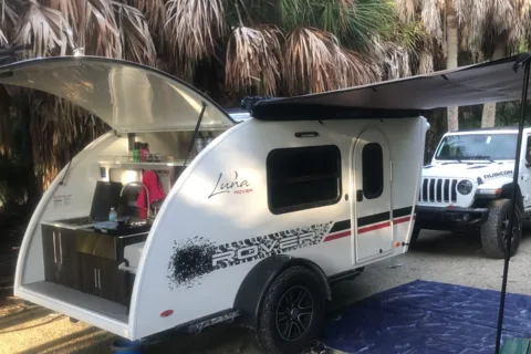Rover RV InTech Travel Trailer