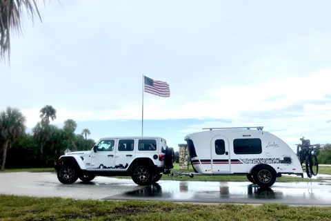 Rover RV InTech Travel Trailer