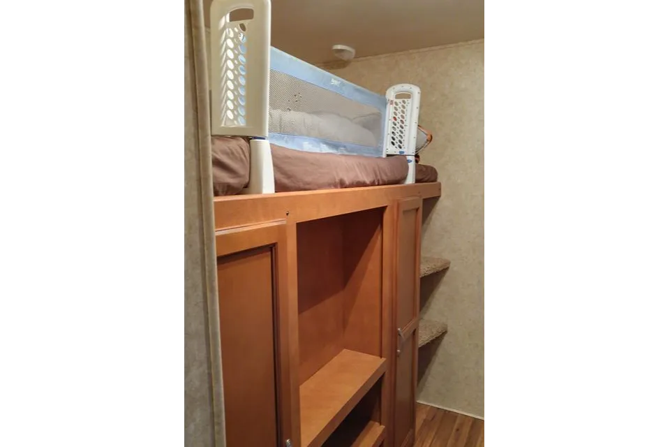 Gulf Stream Kingsport 301 TBS Travel Trailer