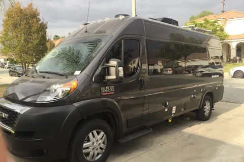 2021 Thor Sequence 20L with Solar and Bike rack Near Loma Linda