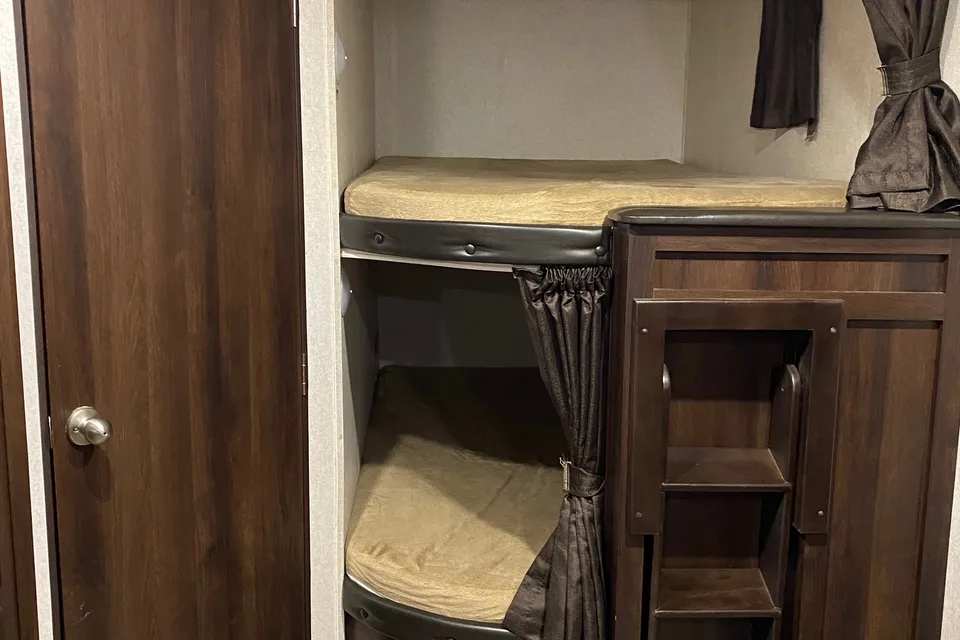 Jayco Jay Flight SLX 287BHS Travel Trailer