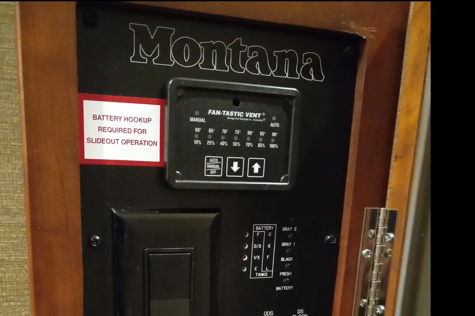 Jim's Keystone Montana Paramount Edition Fifth Wheel
