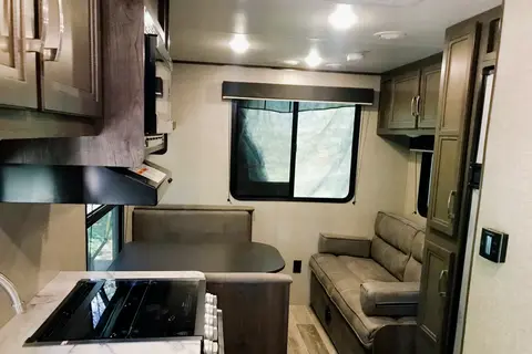 Kyle's Jayco Jay flight Travel Trailer
