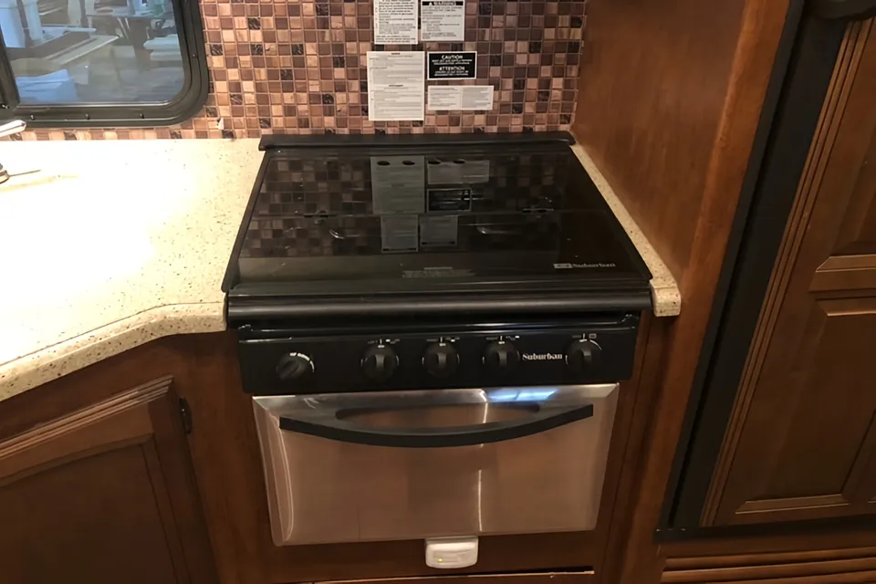 Forest River Salem Hemisphere 312QBUD Travel Trailer
