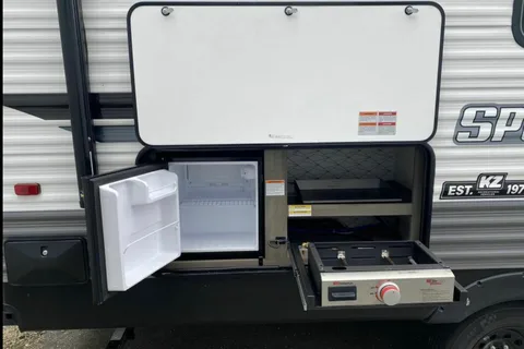 Jeff's 2021 SPORTSMEN 231BHKLE  Travel Trailer