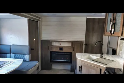 Salem cruise  240BHXL Travel Trailer 2021