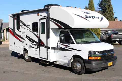Tonyhai 's 2018 Jayco redhawk  Class C