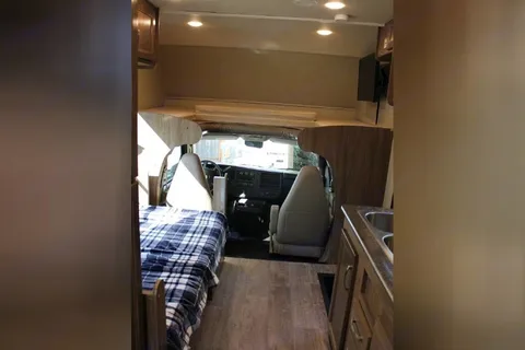 Tonyhai 's 2018 Jayco redhawk  Class C