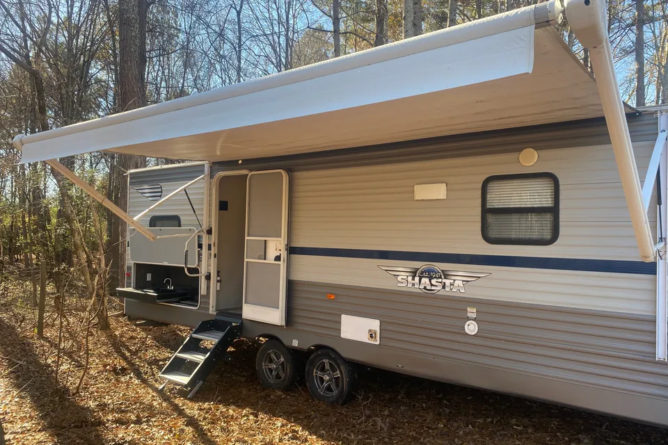 2020 Shasta 28BH Travel Trailer