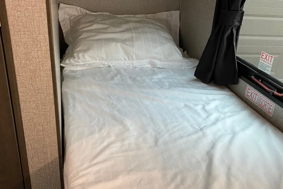 Only 3000lbs - Brand new 2021 Jayco 5 sleeper trailer