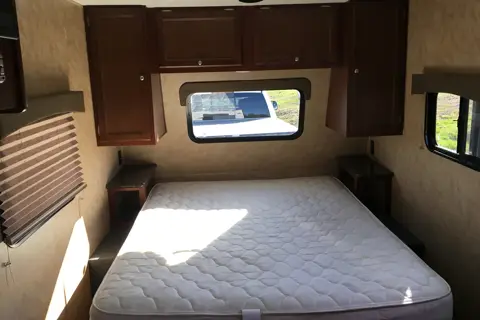 Coachmen clipper ultra-lite 21''