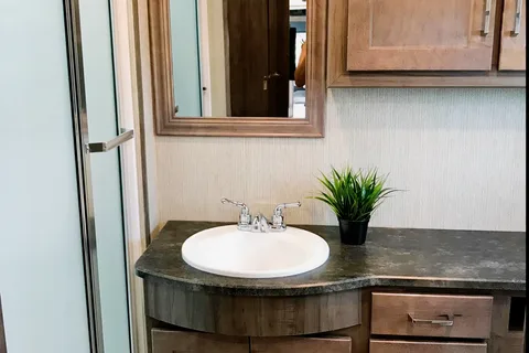 CC RVING LLC 