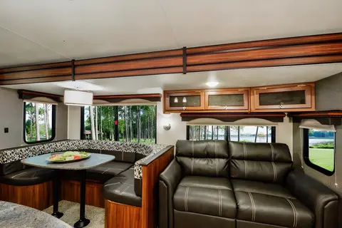 The Rest Nest - Mallard M33 Travel Trailer