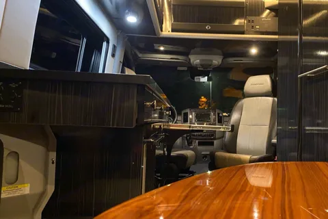 2019 Mercedes 19' Sprinter for Two - Super Clean