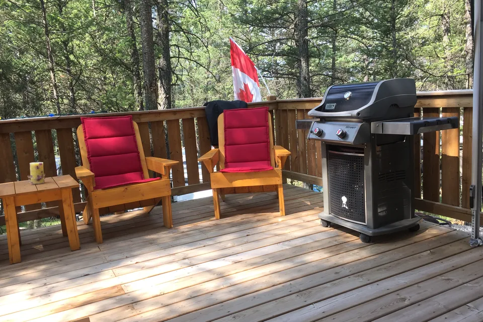 Lets Camp RV Rentals. Donald's RV Cottage
