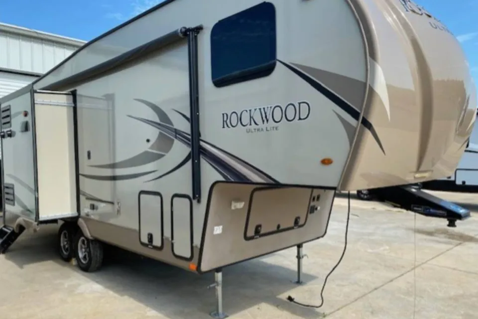 We deliver! Julie and Tim's Rockwood Forest River Fifth Wheel