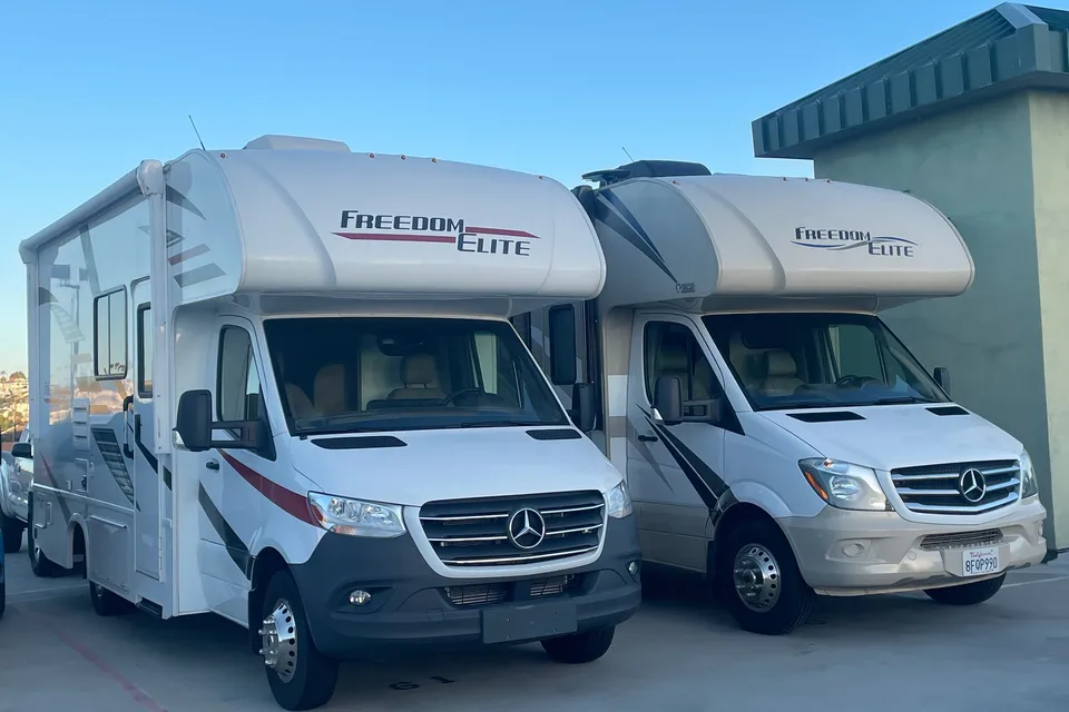 2020 Thor Motor Coach Freedom Elite Class C Delivery Included