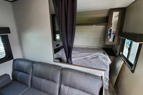 Tom's Jayco Jay Flight SLX 8 Travel Trailer