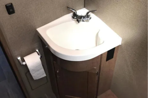 *NEW* Winnebago Outlook