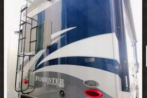 Forest River Forester 2401W MBS Class C