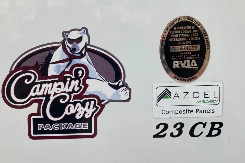 “Scout” the RV “Campin’ Cozy” + WiFi