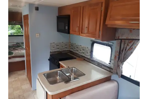 29ft, Sleeps 8, best for big family vacation