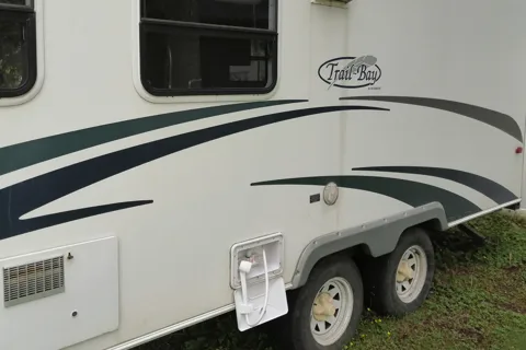 Laura's Trailbay 21FD Travel Trailer